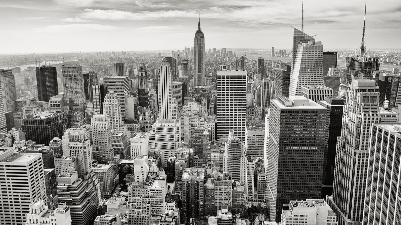 black-and-white-skyline-photography-building-city-skyscraper-163-pxhere.com